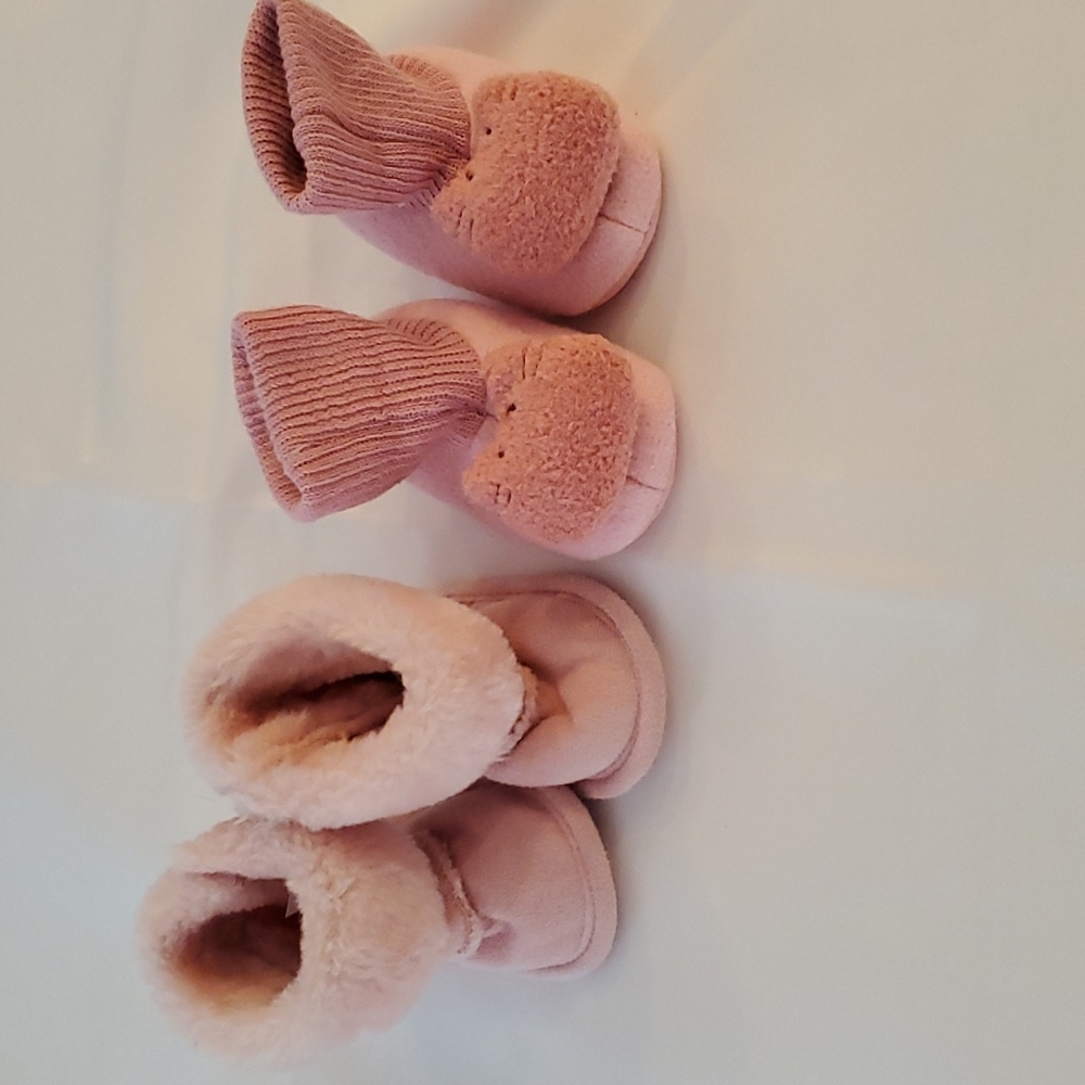 NWOT baby slippers. 2 pair. Pink